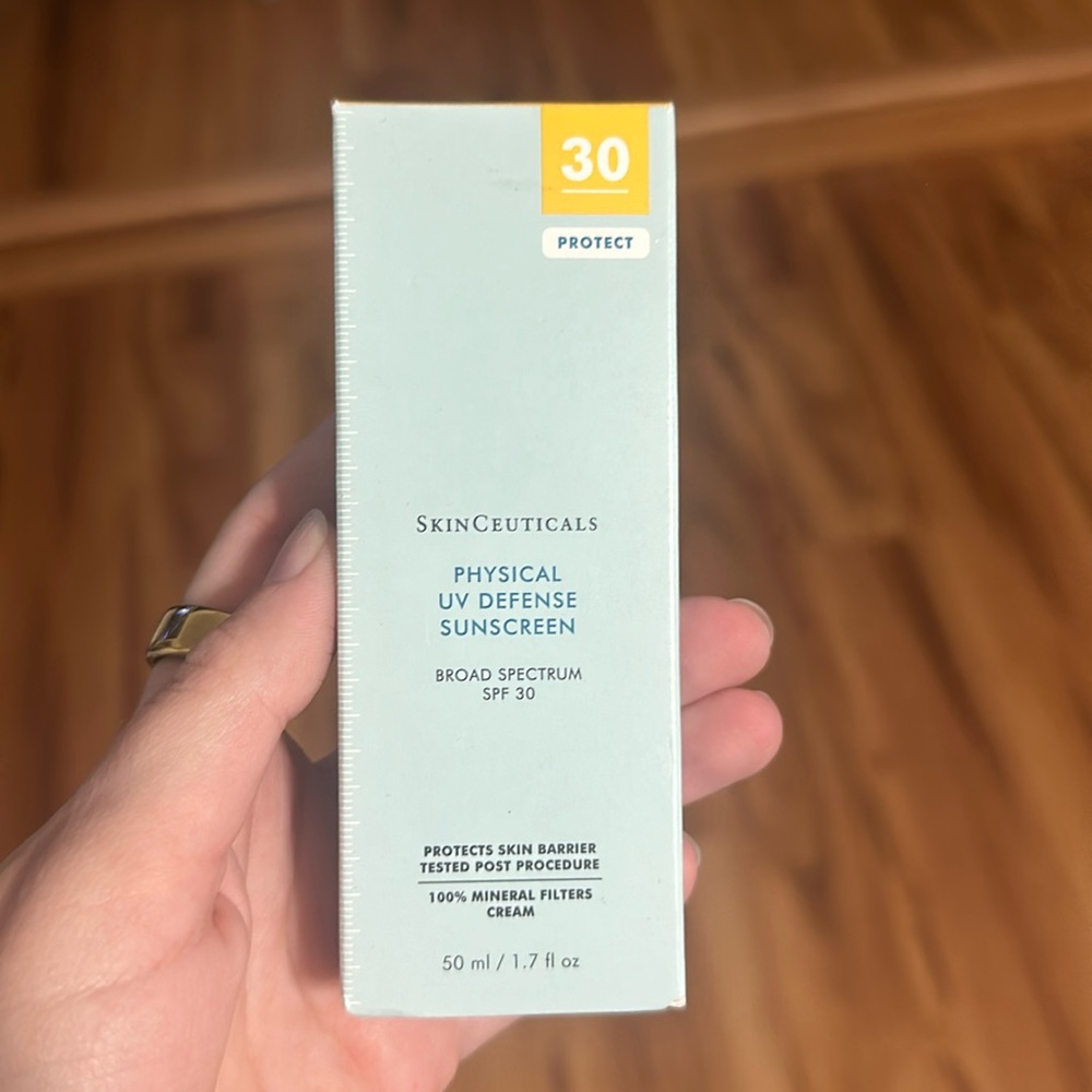 SkinCeuticals physical, UV defense sunscreen 30